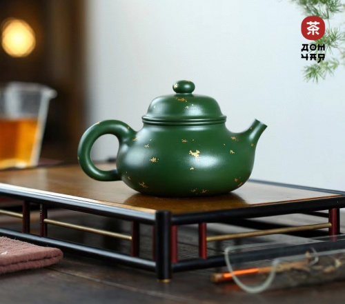 Авторский Исинский Чайник "Зеленая глина с позолотой", SHQ #716, 320мл.