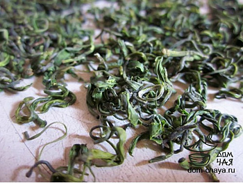 Е Шен Лаошань Люй Ча, март 2023г.