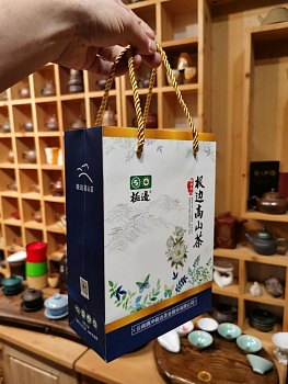 Подарочный пакет "бело-синий"