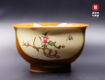 Пиала Цзиндэчжэнь "Горные цветы" ручная роспись, 95мл.