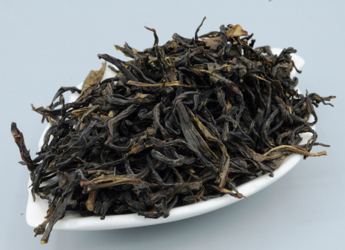 Дун Фан Хун Удун Лао Цун «Алеет Восток» SHQ