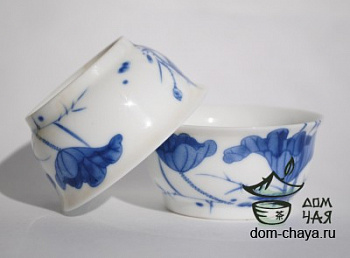 Пиала Фарфор Цзиндэчжень «Лотос»