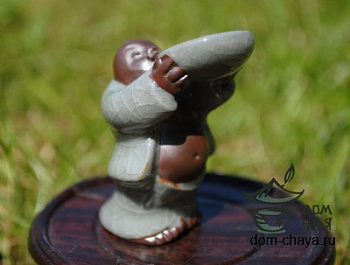 Фигурка  «Будда с чашей чая» #39