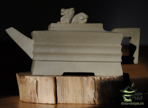 Исинский Чайник, Белая глина "Многогранник" #192, 320мл.