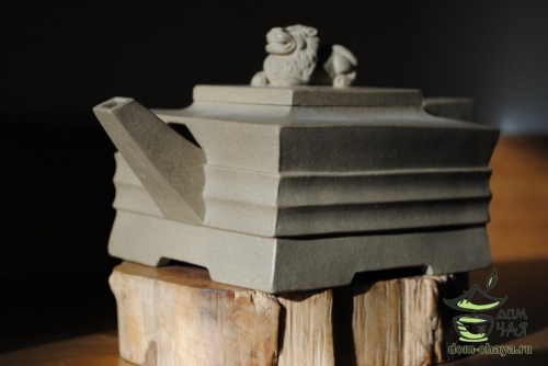 Исинский Чайник, Белая глина "Многогранник" #192, 320мл.