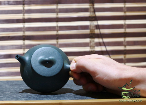 Исинский Чайник Синяя глина #560