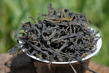 Хуан Чжи Сян Дань Цун «Аромат цветка Хуан Чжи»