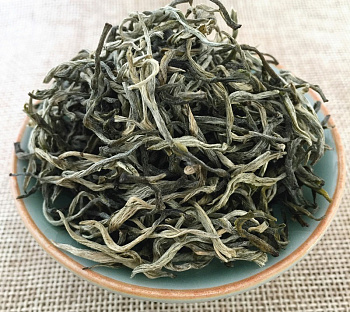 Мао Фэн Люй Ча (Гуанси)