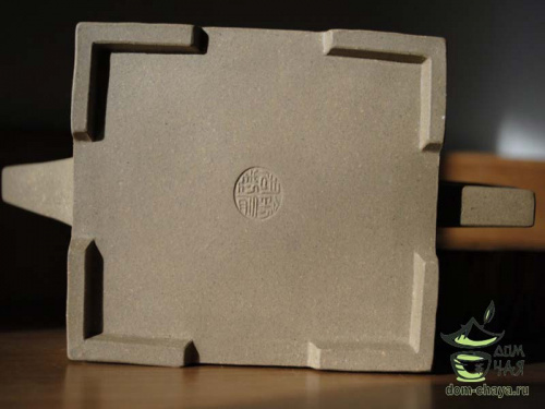 Исинский Чайник, Белая глина "Многогранник" #192, 320мл.