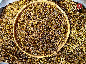 Золото Фэнцина "Зототые Нити" HQ