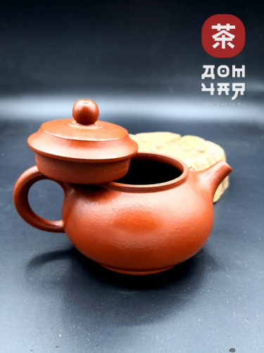 Авторский Исинский чайник, глина "Да Хун Пао" 145мл #679
